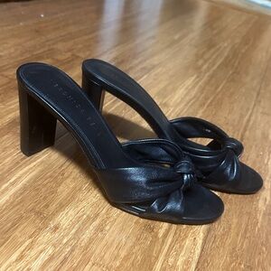 Veronica Beard Black Leather Heeled kitten heel Mules 7 worn once